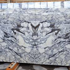 سنگ مرمریت داتیس بلوک خام فرآوری‌ شده